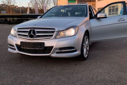 Mercedes-Benz C 220 249.890 km 5.350 &euro; Ebersbach 73061