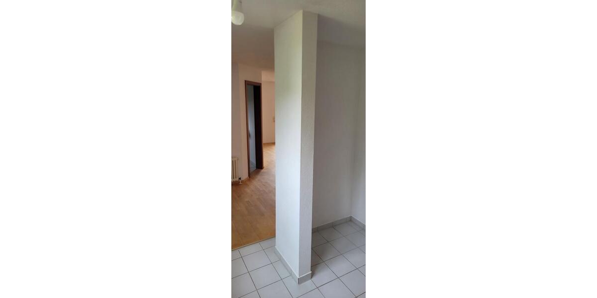 Etagenwohnung Esslingen am Neckar Brühl - 3.5 Zimmer, 86 m&sup2;, 1.200&euro; | Angebot:26654953