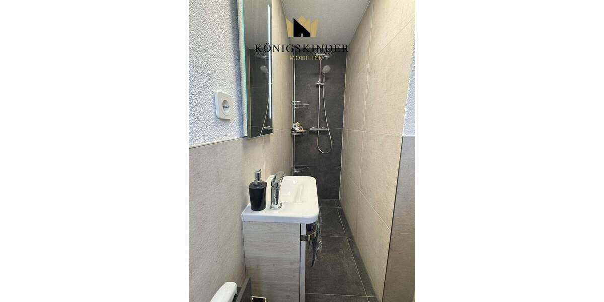 Reihenendhaus Albershausen - 7 Zimmer, 176 m&sup2;, 540.000&euro; | Angebot:25731908