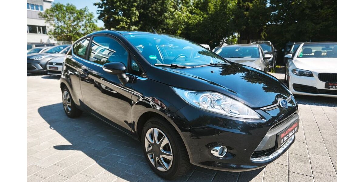 Ford Fiesta 111.089 km 3.500 &euro; Fellbach 70736