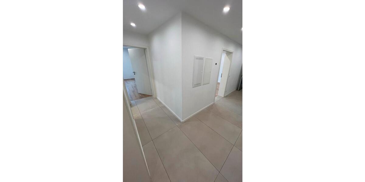 Terrassenwohnung Göppingen - 3.5 Zimmer, 104 m&sup2;, 1.250&euro; | Angebot:25725070