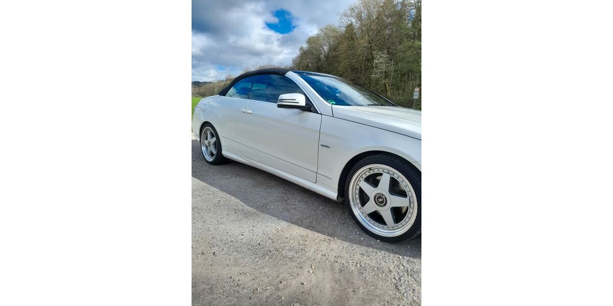 Mercedes-Benz E 250 208.500 km 12.300 &euro; Schorndorf 73614