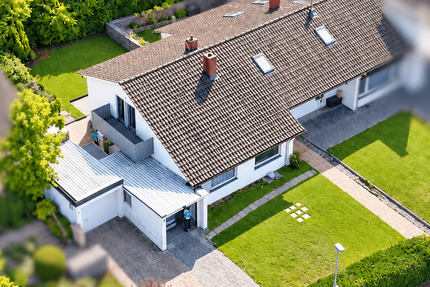 Modernisiertes 2-Familienhaus mit zwei Wohneinheiten und Ausbaupotenzial - Haus Göppingen Bruckwasen | Angebot:27532392