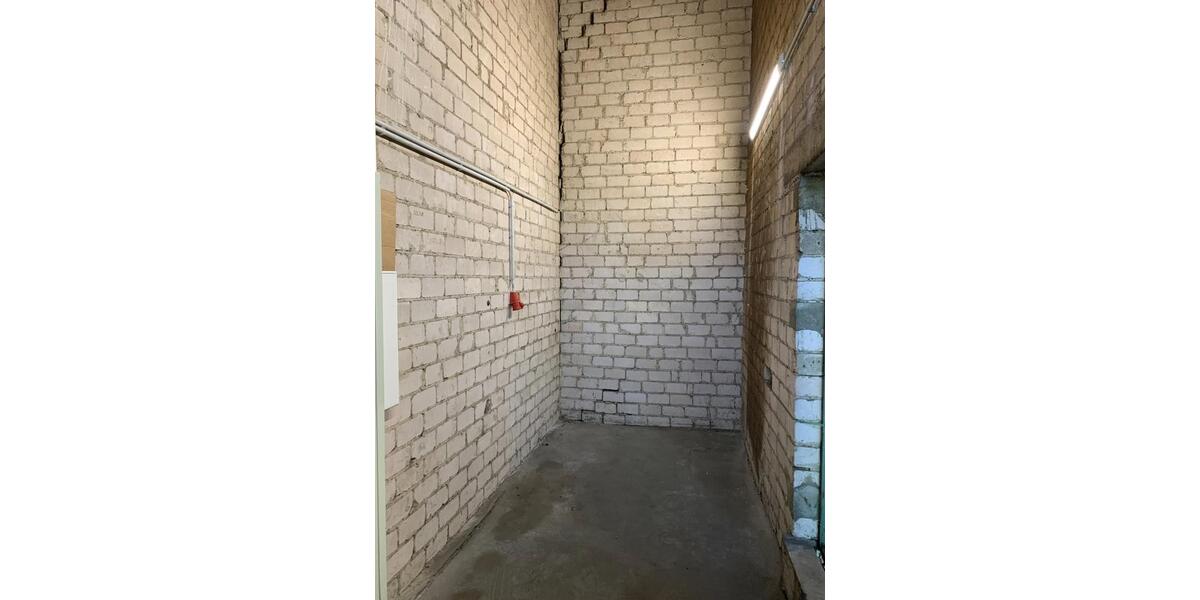 Gewerbeobjekt Göppingen Bruckwasen - 2.835&euro; | Angebot:24489796