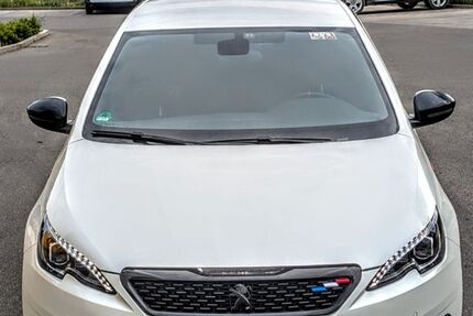 Peugeot 308 123.000 km 16.800 &euro; Kirchheim 73230
