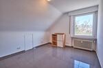 Dachgeschoßwohnung Esslingen am Neckar Brühl - 4.5 Zimmer, 105 m&sup2;, 359.000&euro; | Angebot:25905751