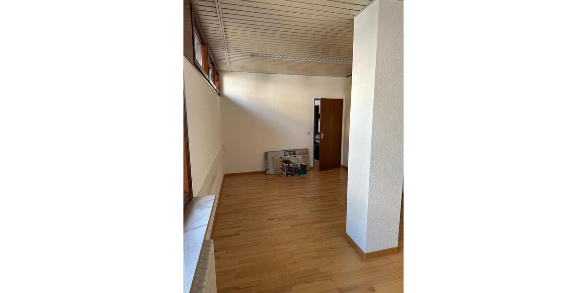 Gewerbeobjekt Göppingen - 750&euro; | Angebot:25051757