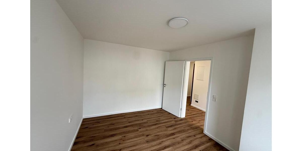 Erdgeschoßwohnung Nürtingen - 3 Zimmer, 64 m&sup2;, 1.095&euro; | Angebot:25302876