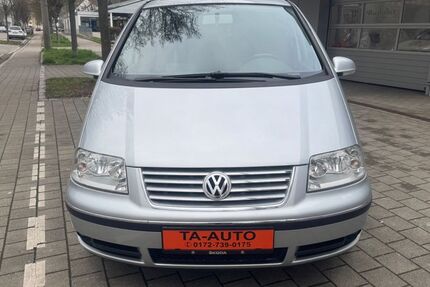 VW Sharan 137.145 km 8.499 &euro; Esslingen am Neckar 73733