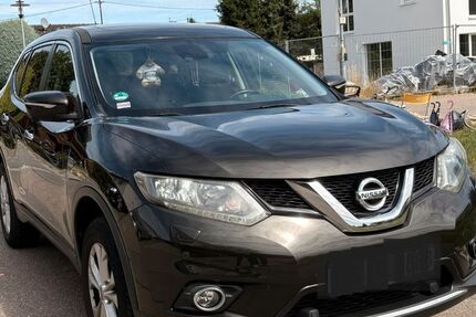 Nissan X-Trail 88.000 km 9.499 &euro; Esslingen 73734