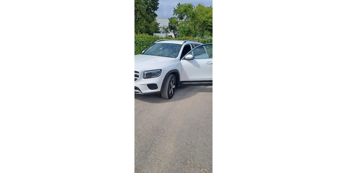 Mercedes-Benz GLB 220 22.583 km 46.500 &euro; Nellingen 89191