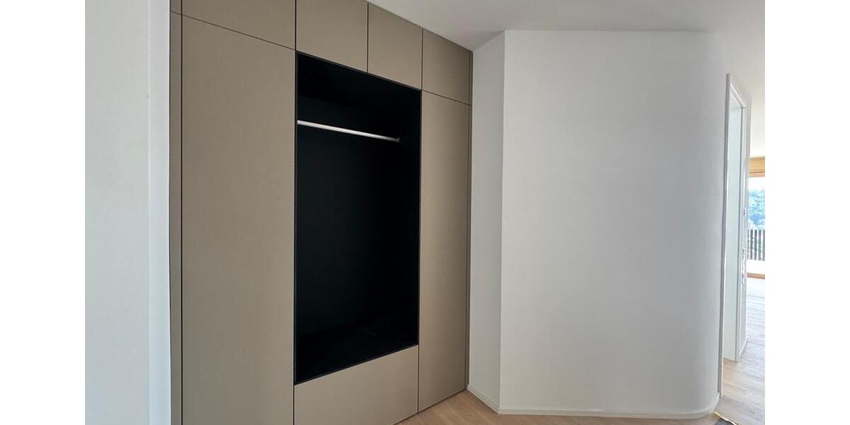 Einfamilienhaus Esslingen am Neckar - 3 Zimmer, 155 m&sup2;, 3.875&euro; | Angebot:26727636
