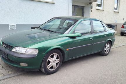 Opel Vectra 124.000 km 1.400 &euro; Eislingen 73054