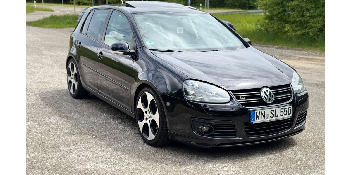 VW Golf 210.000 km 3.300 &euro; Welzheim 73642
