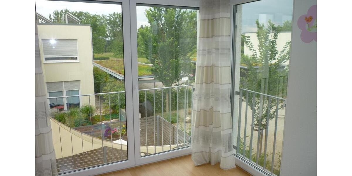 Reihenhaus Ostfildern - 5.5 Zimmer, 172 m&sup2;, 2.700&euro; | Angebot:24681837