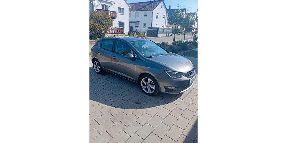 Seat Ibiza 69.999 km 10.900 &euro; Zimmern 73527
