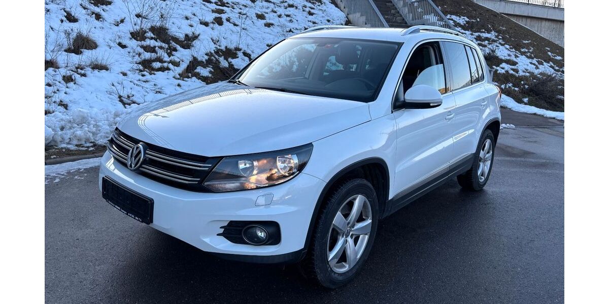 VW Tiguan 162.000 km 11.700 &euro; Essingen­­­ 73457