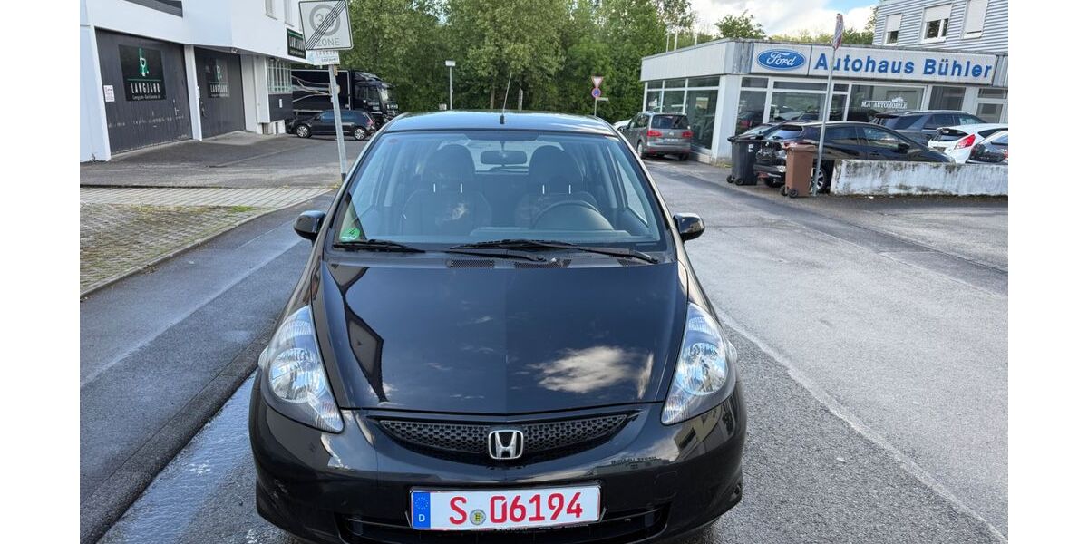 Honda Jazz 26.000 km 6.799 &euro; Fellbach 70736