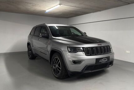 Jeep Grand Cherokee 138.200 km 23.500 &euro; Altbach 73776