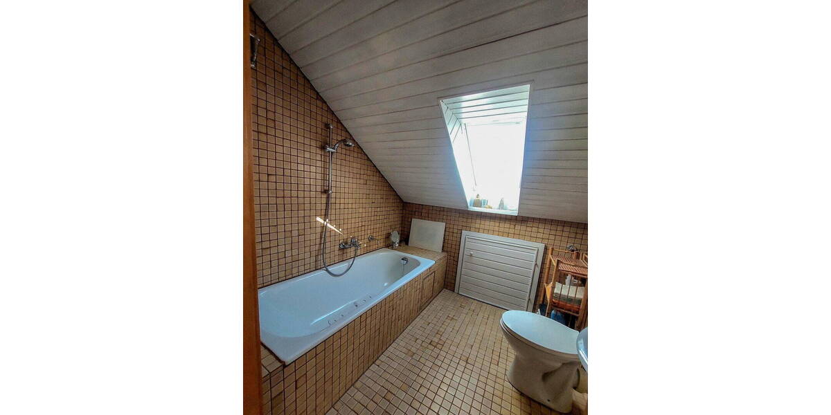 Mehrfamilienhaus, Wohnhaus Böhmenkirch-Steinenkirch Steinenkirch - 9 Zimmer, 215 m&sup2;, 556.000&euro; | Angebot:26016195