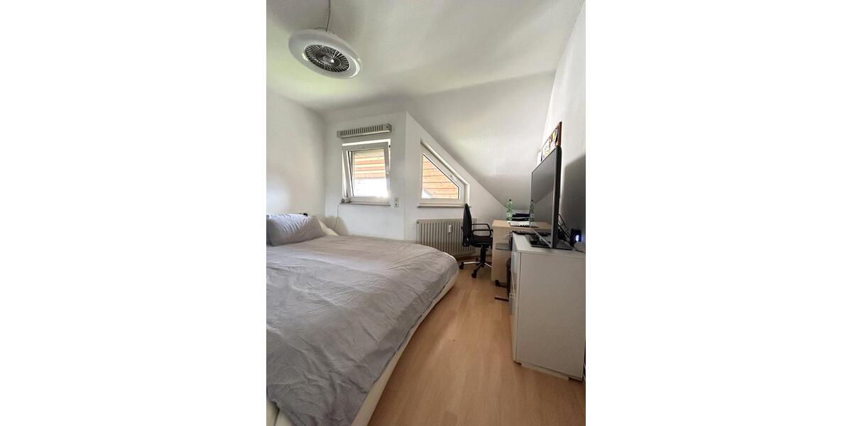 Dachgeschoßwohnung Salach - 3 Zimmer, 70 m&sup2;, 229.000&euro; | Angebot:26545408