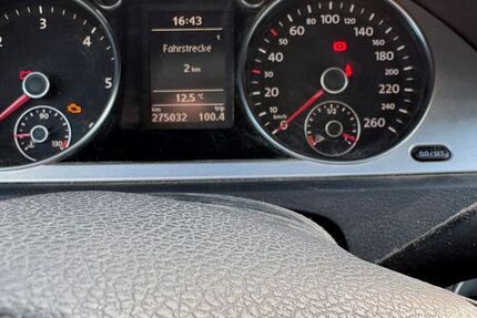 VW Passat 275.000 km 2.490 &euro; Römerstein 72587