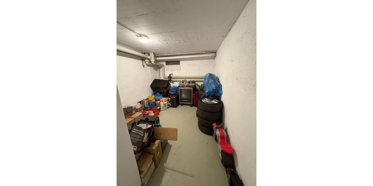 Erdgeschoßwohnung Göppingen Bruckwasen - 5 Zimmer, 134 m&sup2;, 370.000&euro; | Angebot:25843705