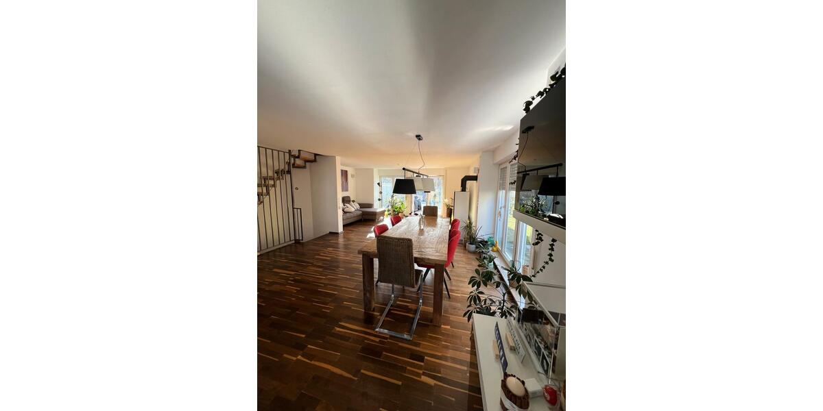 Doppelhaushälfte Berglen - 5 Zimmer, 135 m&sup2;, 598.000&euro; | Angebot:24741225