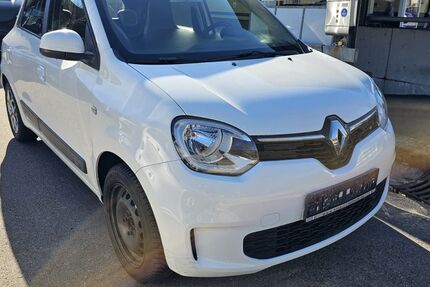 Renault Twingo 84.000 km 7.778 &euro; Geislingen an der Steige 73312