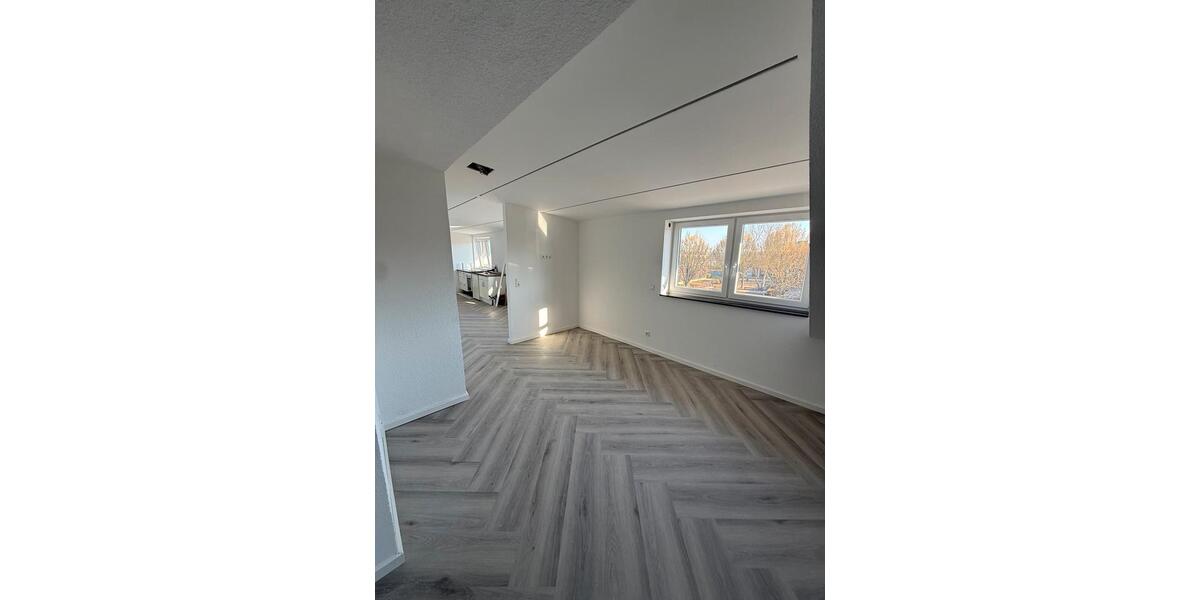 Dachgeschoßwohnung Täferrot - 2 Zimmer, 60 m&sup2;, 1.000&euro; | Angebot:25802928