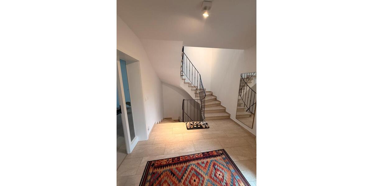 Einfamilienhaus Eislingen (Fils) - 6.5 Zimmer, 234 m&sup2;, 820.000&euro; | Angebot:26004828