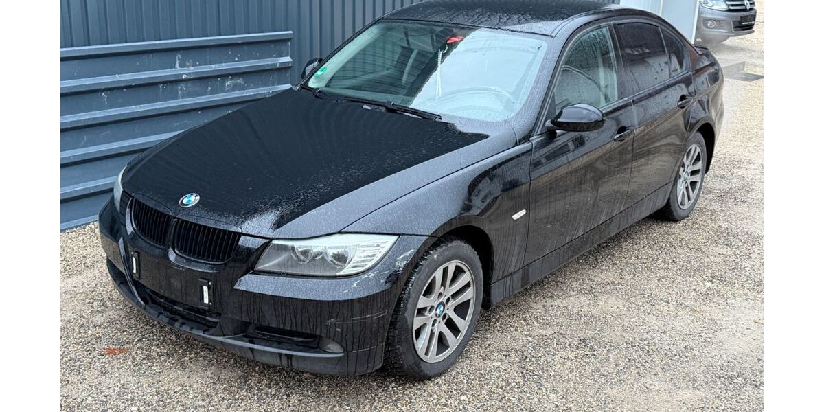 BMW 318 215.000 km 1.150 &euro; Bad Urach 72574