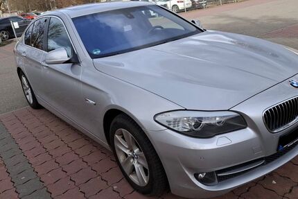 BMW 528 185.000 km 11.500 &euro; Esslingen 73734