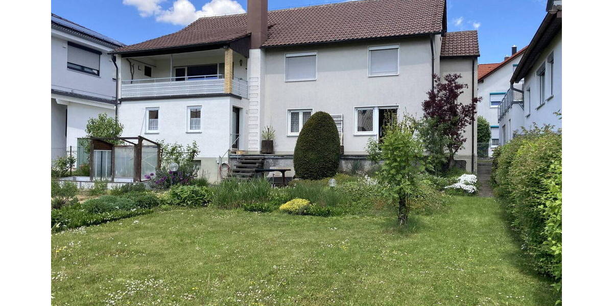 Mehrfamilienhaus, Wohnhaus Erkenbrechtsweiler - 7 Zimmer, 195 m&sup2;, 447.000&euro; | Angebot:26034280