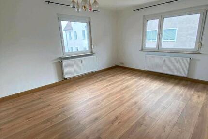Wohnung Fellbach - 4 Zimmer, 78 m&sup2;, 1.000&euro; | Angebot:26048787