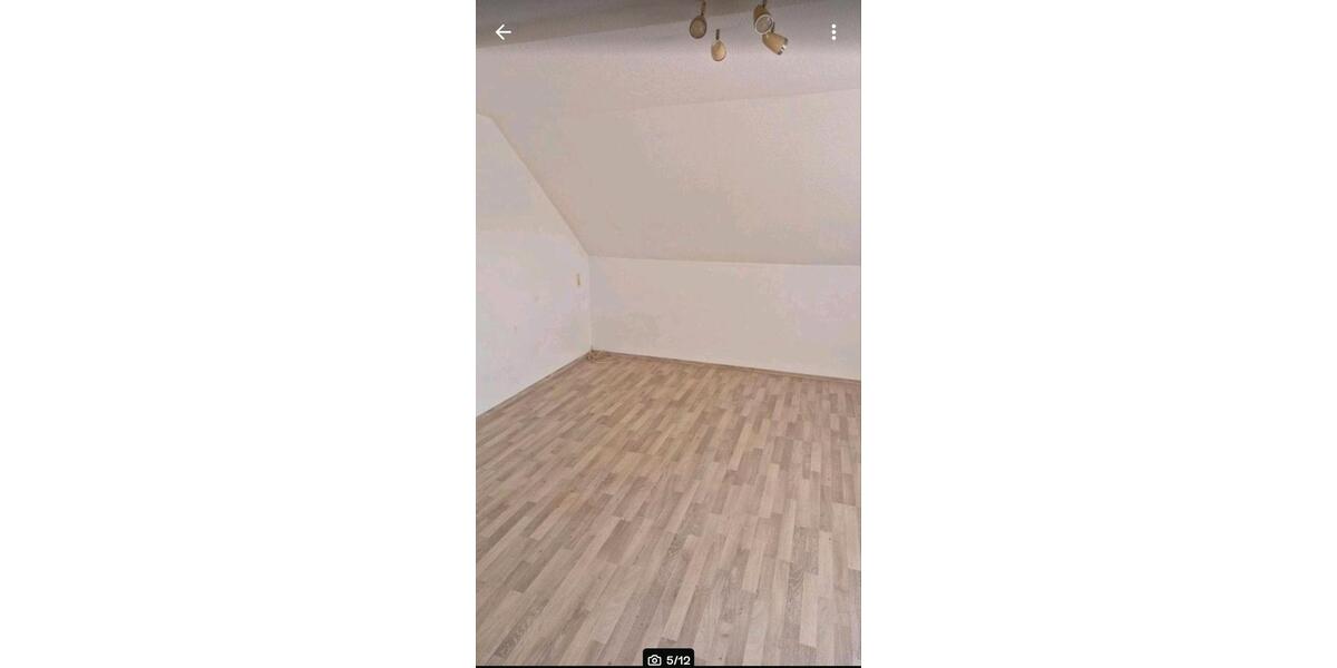 Dachgeschoßwohnung Welzheim - 1 Zimmer, 27 m&sup2;, 450&euro; | Angebot:25873583