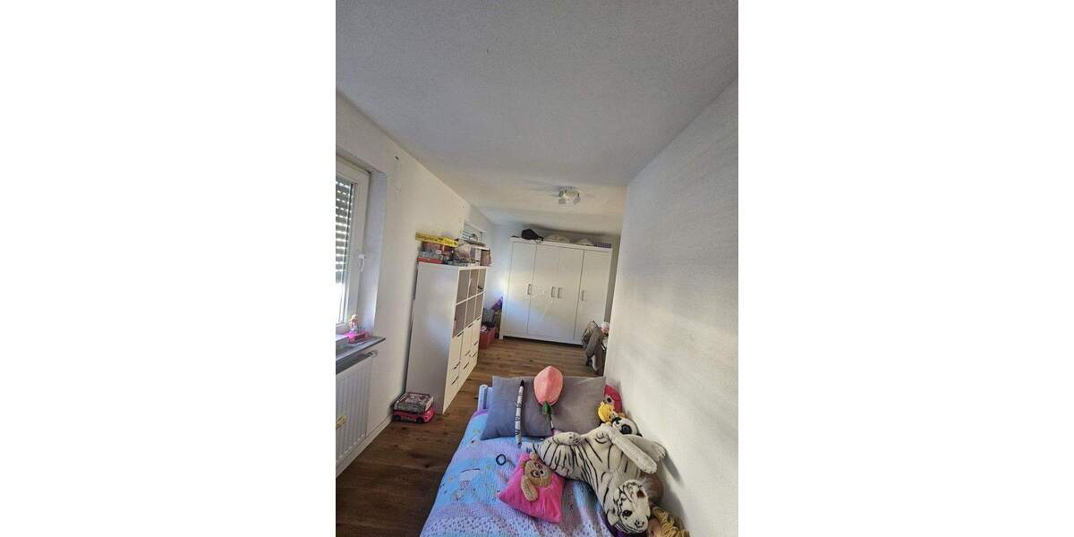 Reihenendhaus Esslingen Wäldenbronn - 6 Zimmer, 120 m&sup2;, 595.000&euro; | Angebot:25881068