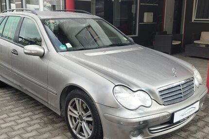 Mercedes-Benz C 220 232.000 km 1.900 &euro; Remshalden 73630
