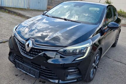 Renault Clio 153.000 km 8.500 &euro; Waiblingen OT Hegnach 71334