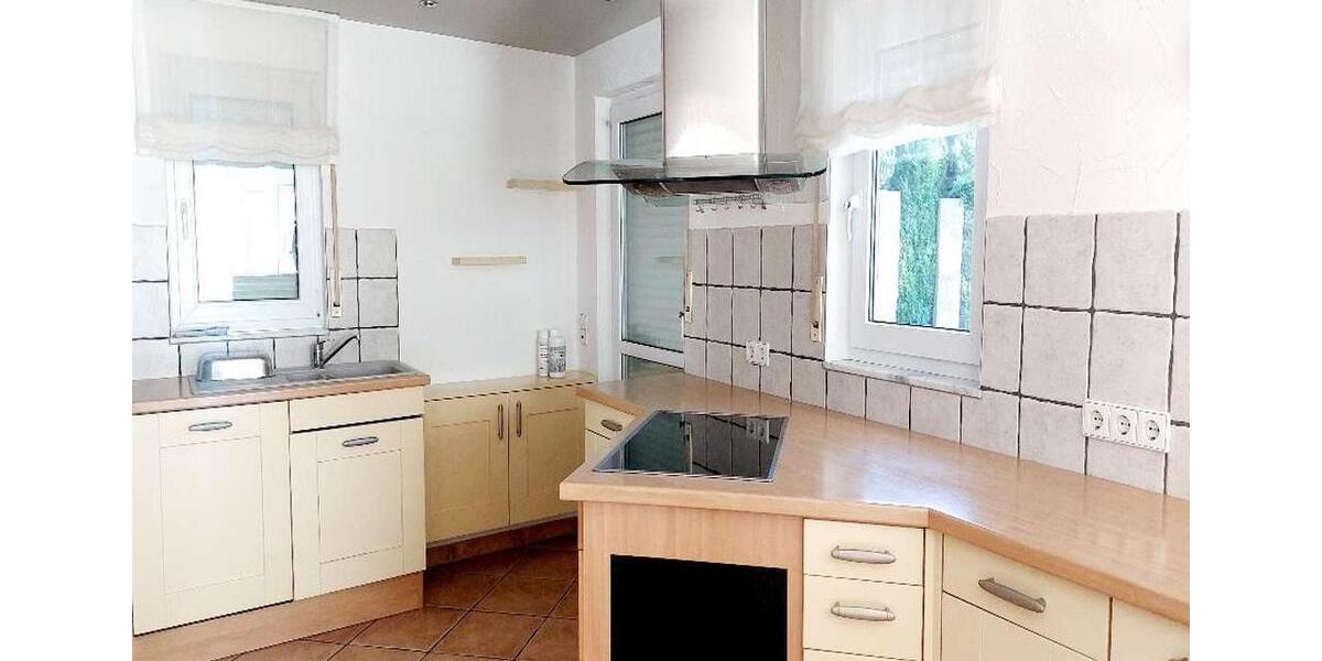 Einfamilienhaus Eislingen (Fils) - 5.5 Zimmer, 166 m&sup2;, 2.100&euro; | Angebot:26438109