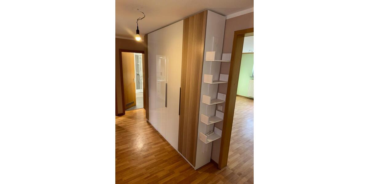 Etagenwohnung Göppingen - 3 Zimmer, 70 m&sup2;, 1.200&euro; | Angebot:25964375