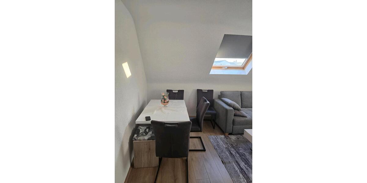 Dachgeschoßwohnung Ebersbach an der Fils - 3 Zimmer, 53 m&sup2;, 750&euro; | Angebot:25379645