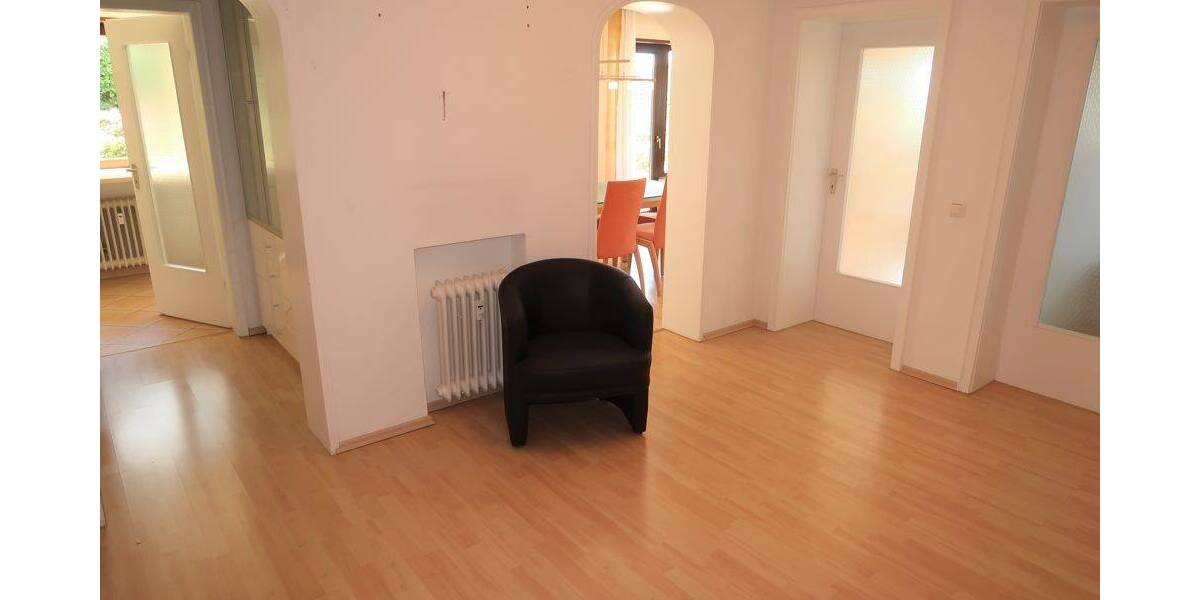 Etagenwohnung Göppingen / Holzheim Holzheim - 2 Zimmer, 84 m&sup2;, 840&euro; | Angebot:26820333