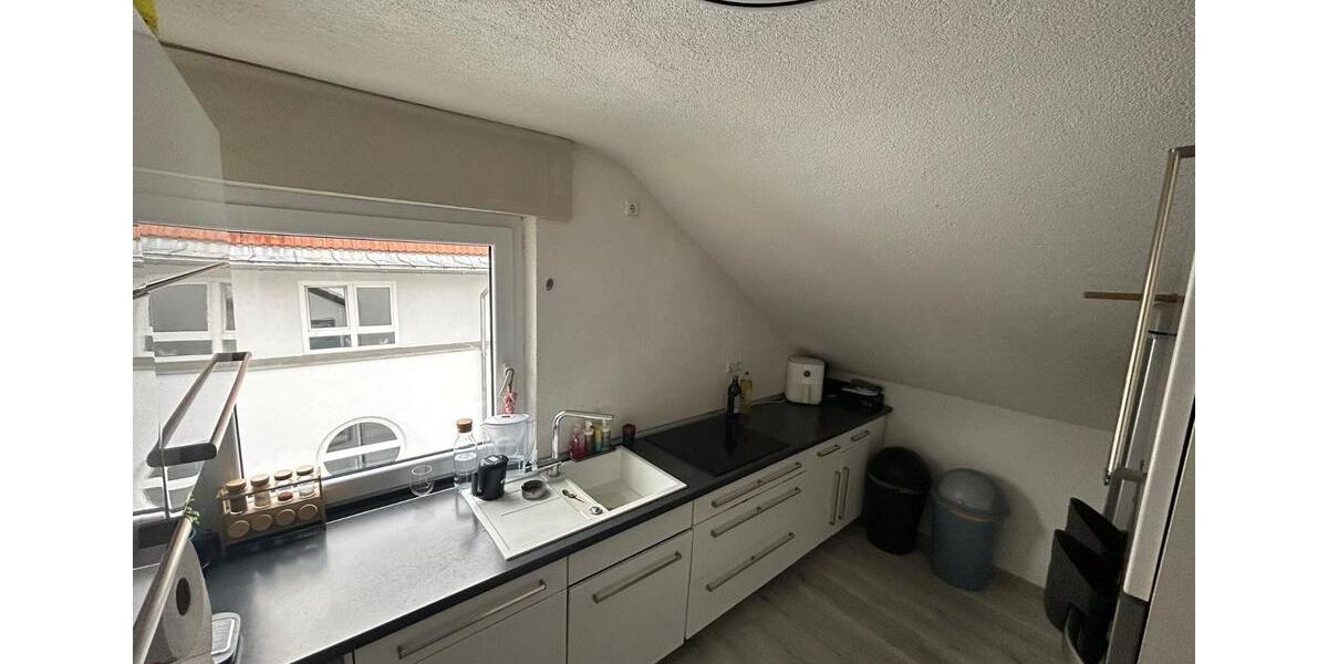 Dachgeschoßwohnung Gingen an der Fils - 3 Zimmer, 58 m&sup2;, 770&euro; | Angebot:25887904