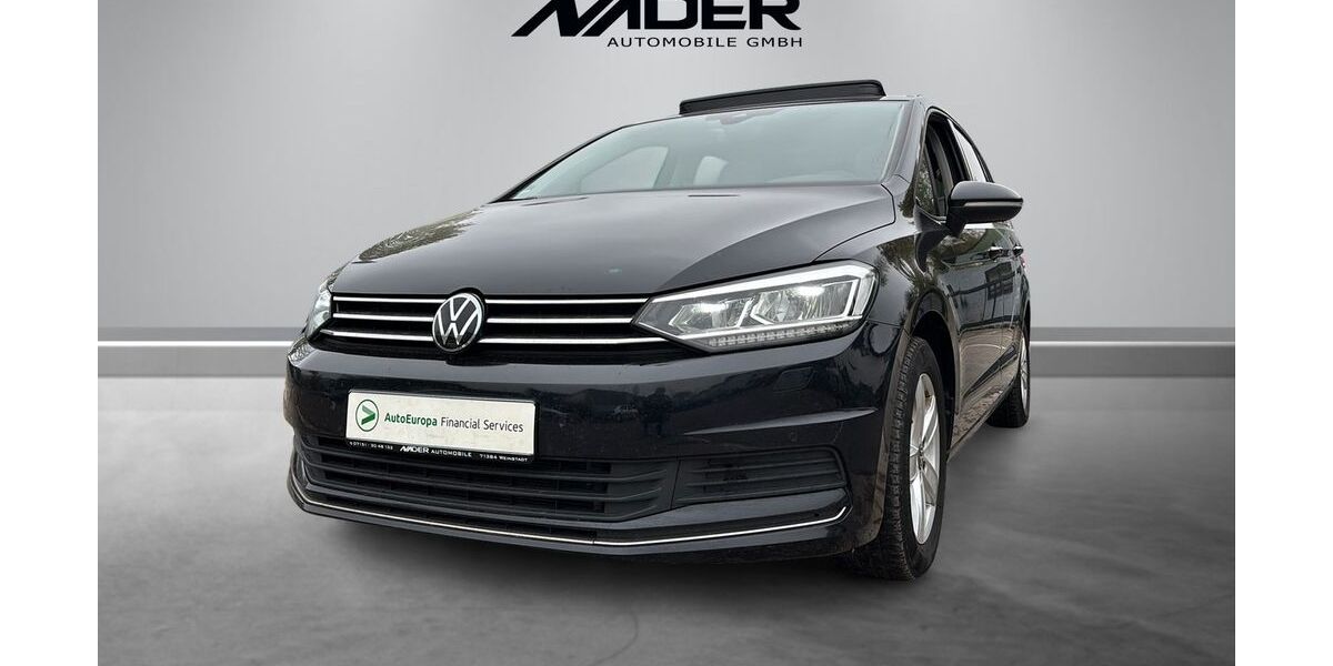 VW Touran 147.626 km 23.990 &euro; Weinstadt 71384
