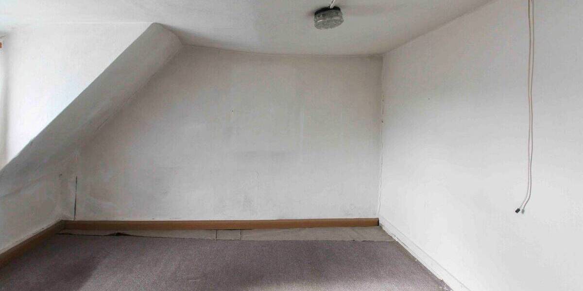 Einfamilienhaus Schwäbisch Gmünd Rechberg - 6 Zimmer, 144 m&sup2;, 149.000&euro; | Angebot:25958060