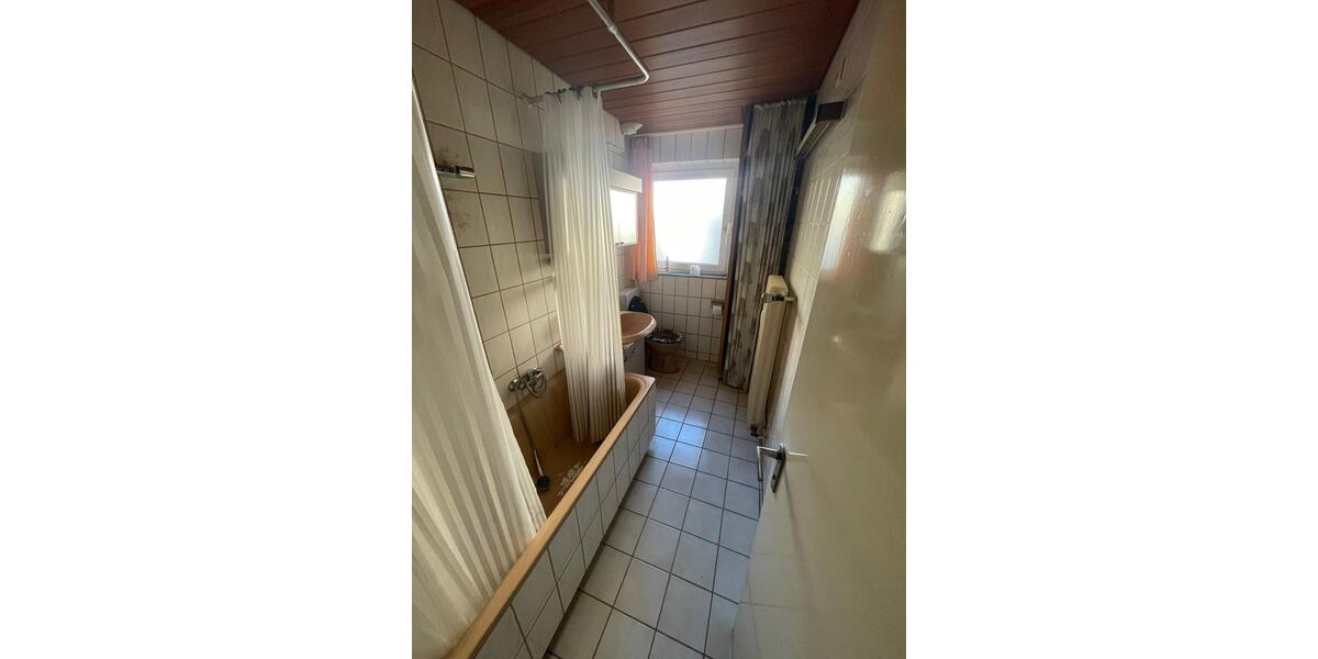 Etagenwohnung Geislingen an der Steige - 3 Zimmer, 65 m&sup2;, 175.000&euro; | Angebot:24828163