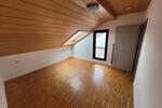 Dachgeschoßwohnung Schwäbisch Gmünd Bargau - 3 Zimmer, 80 m&sup2;, 925&euro; | Angebot:25998777