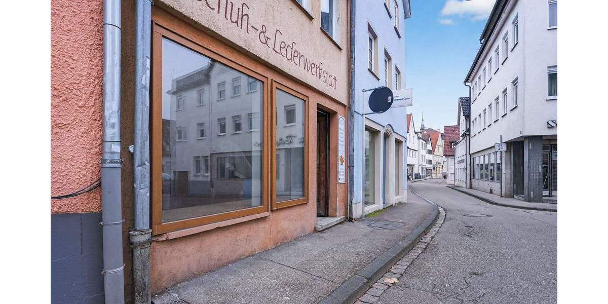Mehrfamilienhaus, Wohnhaus Schwäbisch Gmünd - 9 Zimmer, 155 m&sup2;, 249.000&euro; | Angebot:25776970