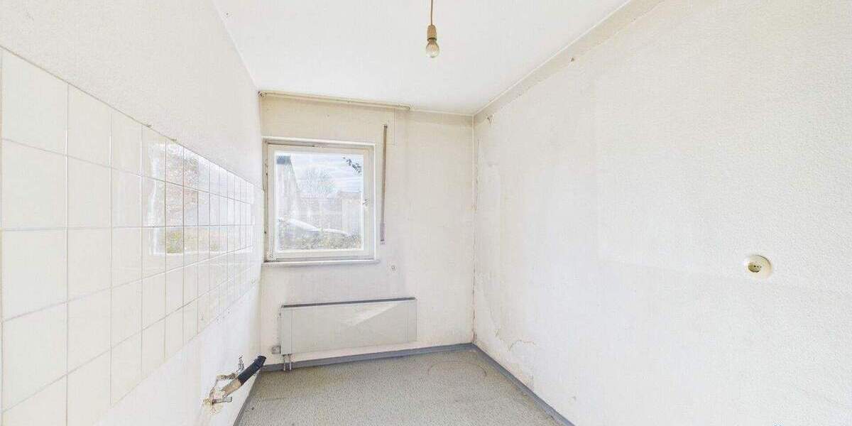 Einfamilienhaus Hattenhofen - 6 Zimmer, 176 m&sup2;, 399.000&euro; | Angebot:25737992